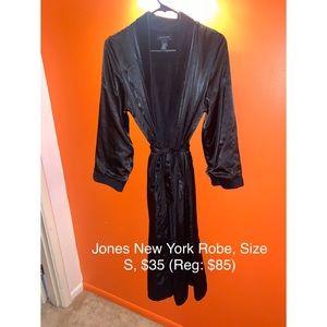 Jones New York Bath Robe